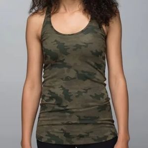 🏵️ Lululemon Cool Racer Back Tank Savasana Camo